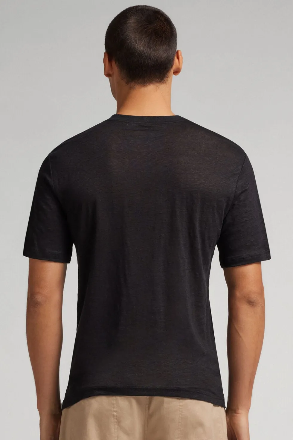 100% Soft Linen T-Shirt