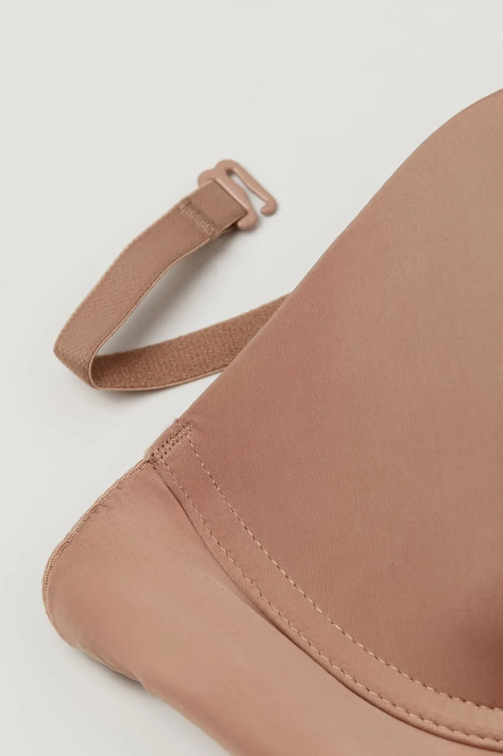 Anna Bandeau Bra in Ultralight Microfiber
