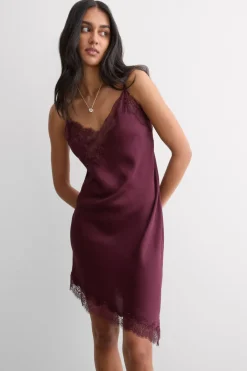 Asymmetric Slip in Viscose Satin with Lace