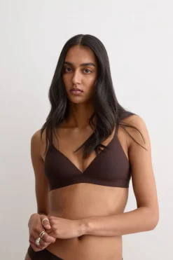 Emma Superior Comfort Triangle Bra