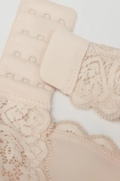 Francesca Lace Balconette Bra