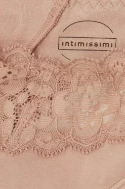 Lace and Cotton ‘80s Style Brazilian