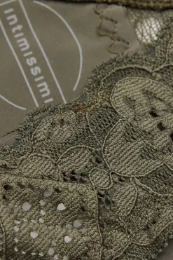 Lace and Microfiber ‘80s Style Brazilian