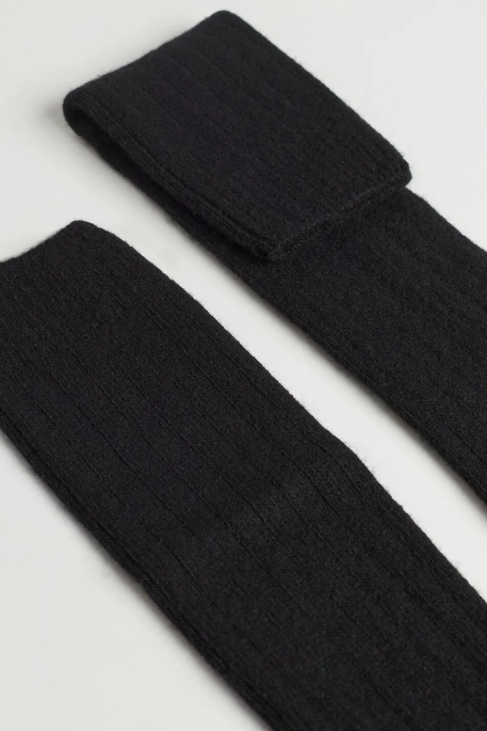 Long Ribbed Socks in Cashmere and Wool