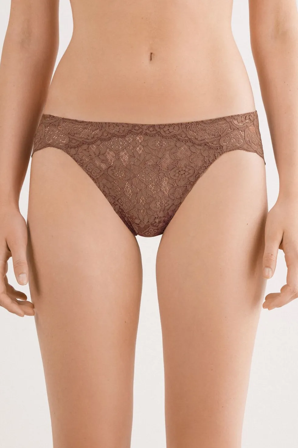 Low Rise Lace Panties