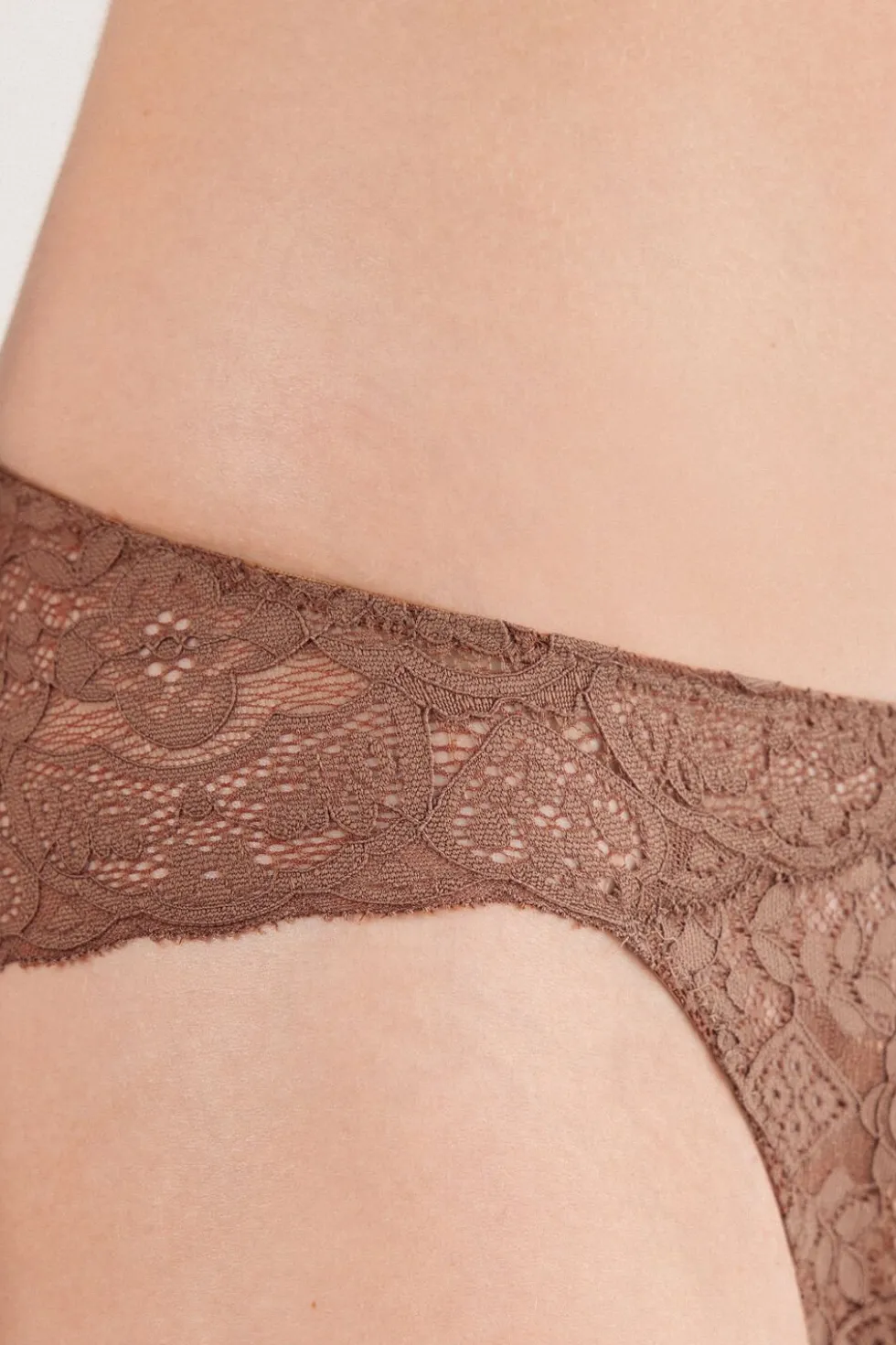 Low Rise Lace Panties