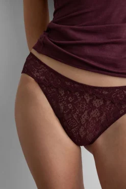 Low Rise Lace Panties