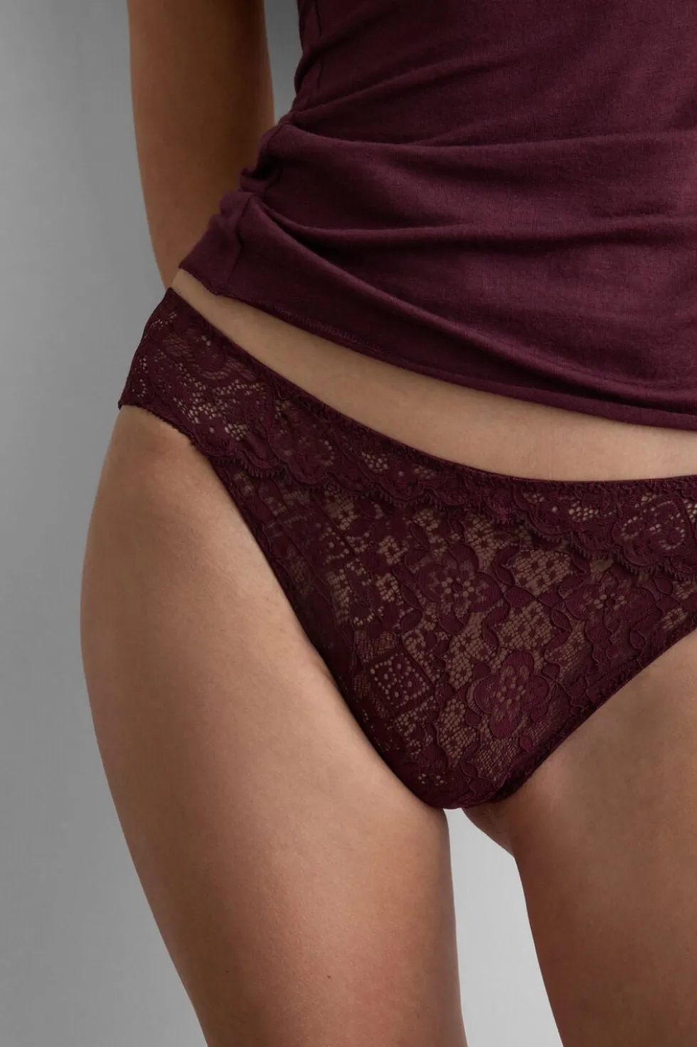Low Rise Lace Panties