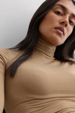 Modal Cashmere Ultralight High-Neck Top