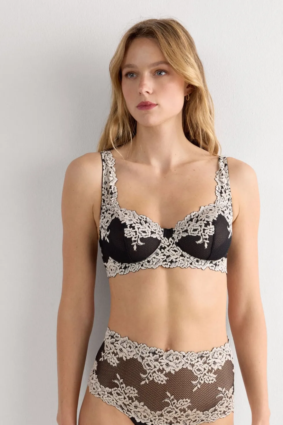 Pretty Flowers Daniela Balconette Bra