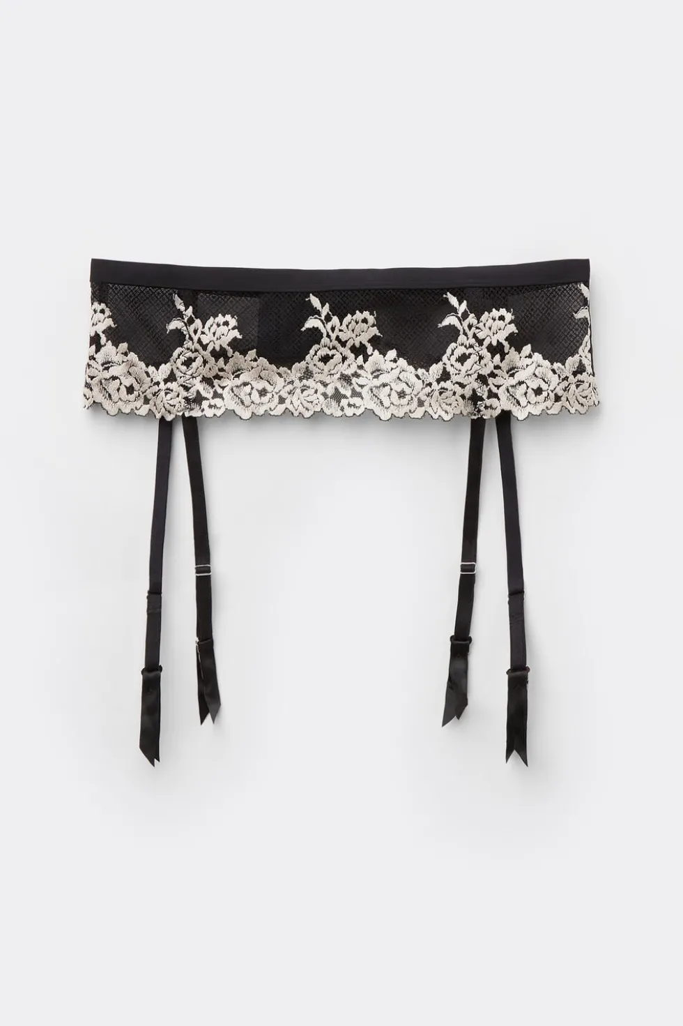 Pretty Flowers Garter Belt