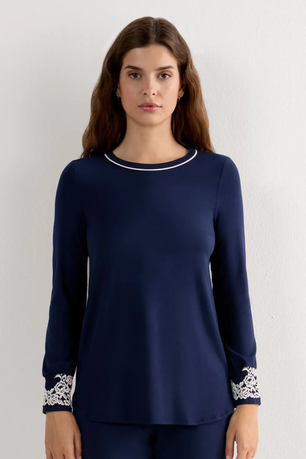 Pretty Flowers Modal Top