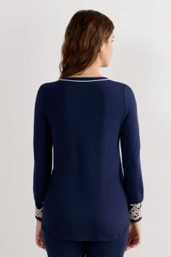 Pretty Flowers Modal Top