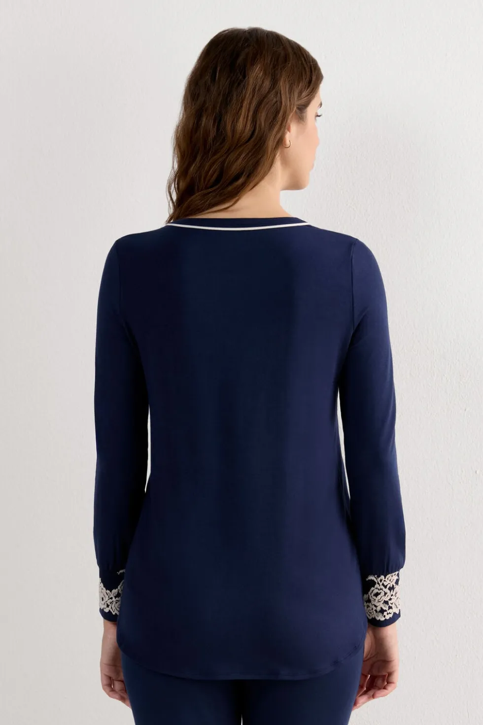 Pretty Flowers Modal Top