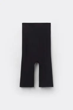 Shaping Shorts in Seamless Microfiber
