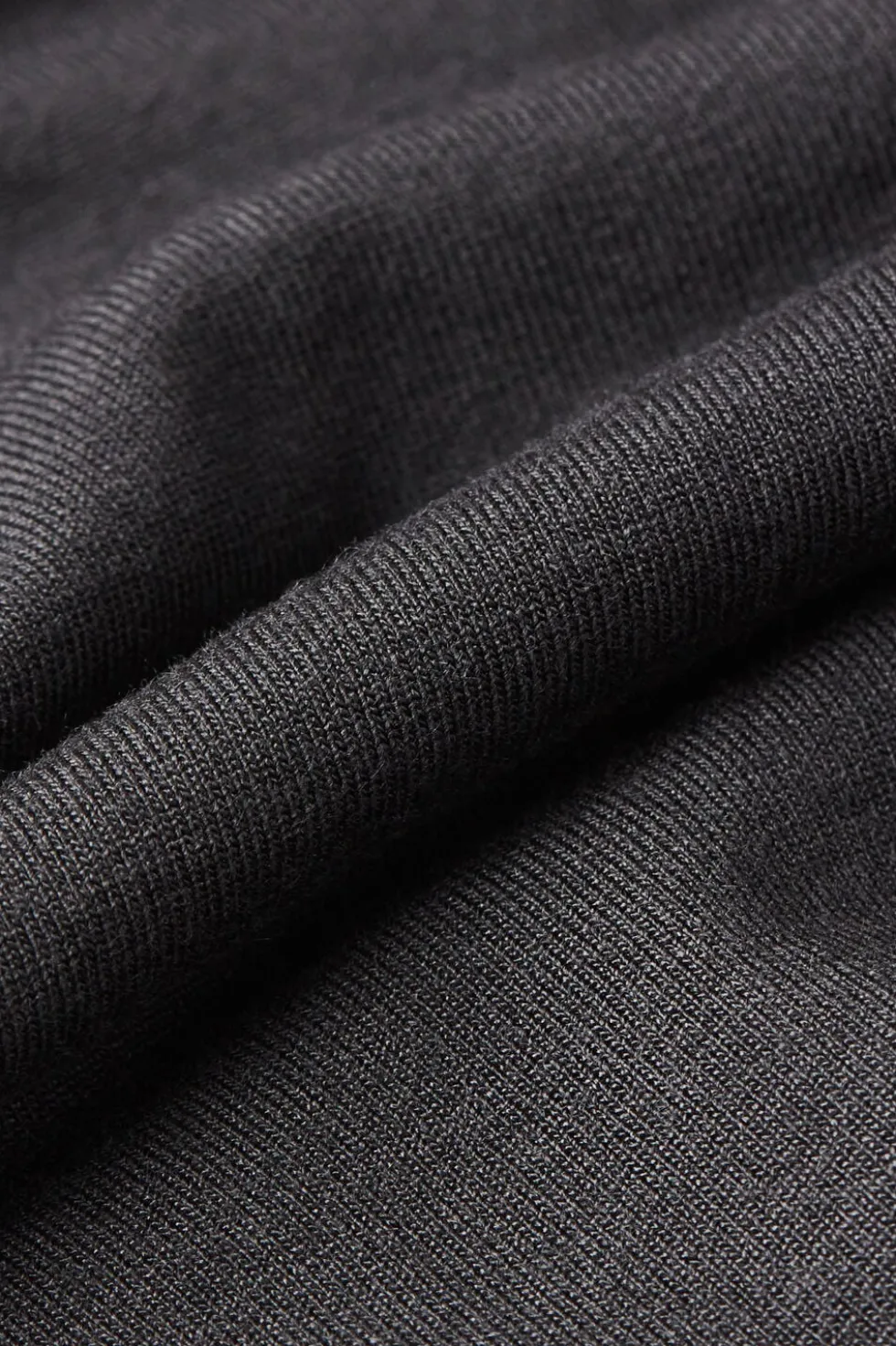 Sleeveless Turtleneck Micromodal Shirt