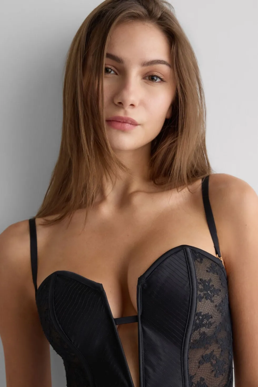 The Art of Lingerie Structured Top