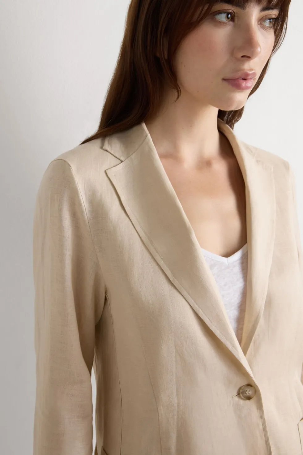 The Pure Linen Jacket in Linen Fabric