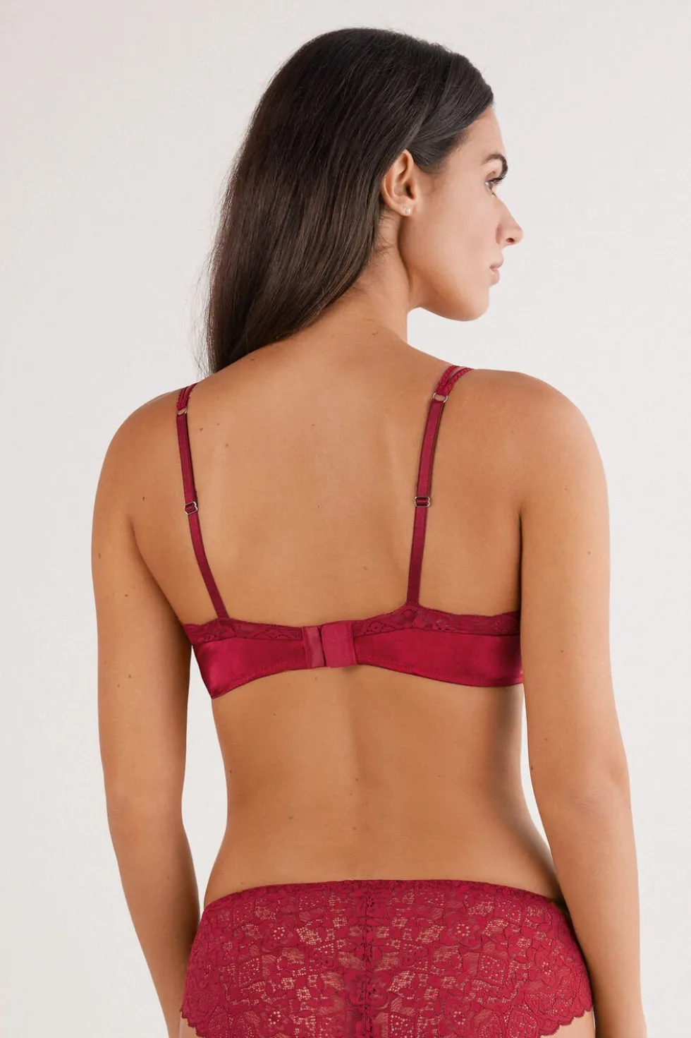 Tiziana Wireless Plunge Triangle Bra in Silk and Lace