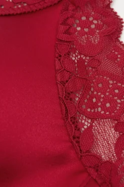 Tiziana Wireless Plunge Triangle Bra in Silk and Lace
